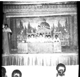 Rerepsi peringatan 1 Mei 1954 (Hari Kemenangan Buruh): Ketua Masyumi Cabang Nganjuk sedang pidato