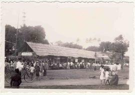 Peringatan hari kemerdekaan RI tanggal 17 Agustus 1955: Bangunan stand exposisi
